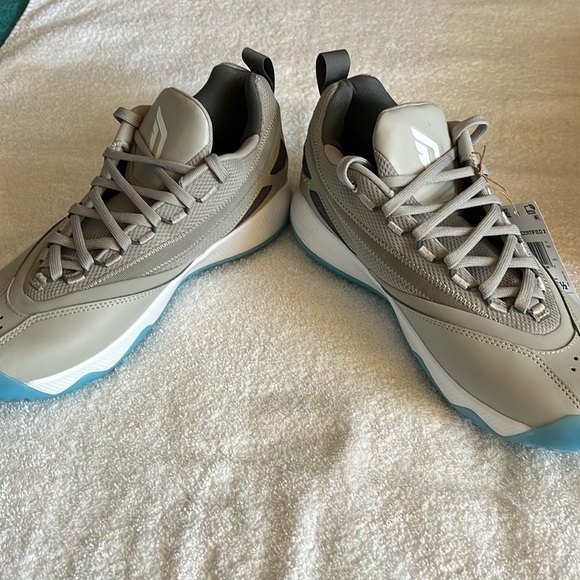 Adidas Men's Gray Basketball Shoes NBA Dame Lilliard - Picture 8 of 10